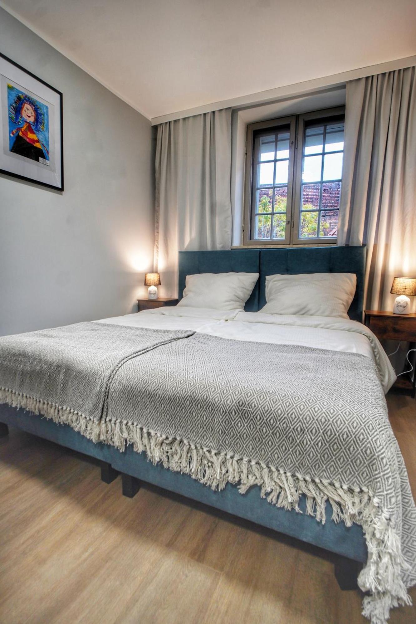 Stary Toruń Happy Street Hostel מראה חיצוני תמונה