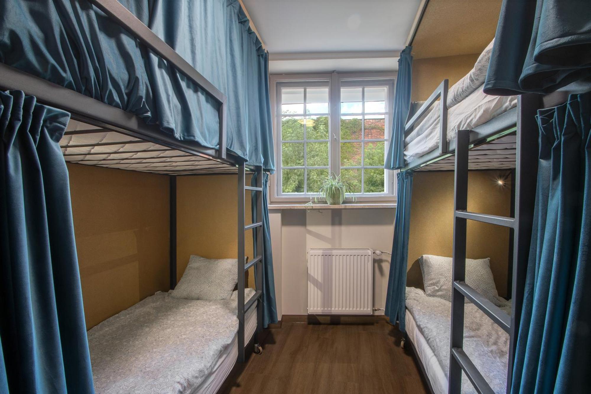 Stary Toruń Happy Street Hostel מראה חיצוני תמונה