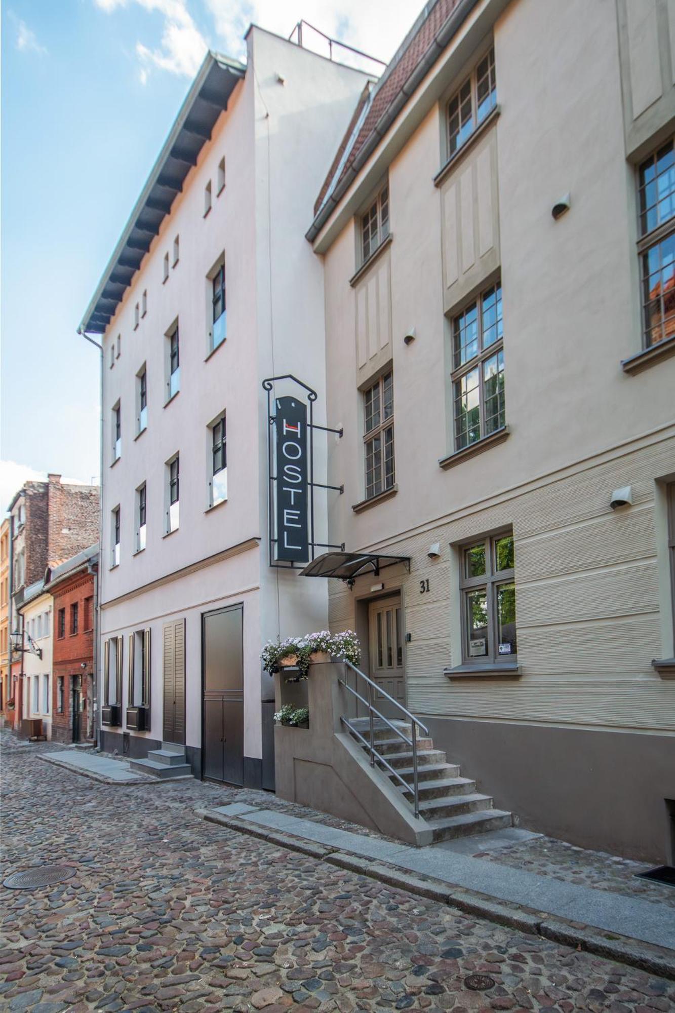 Stary Toruń Happy Street Hostel מראה חיצוני תמונה